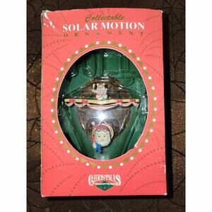 VTG Matrix Solar Motion Collectible Christmas Ornament Santa Hang Gliding